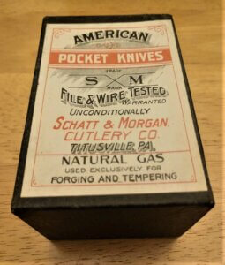 Brown box for Schatt & Morgan Knives